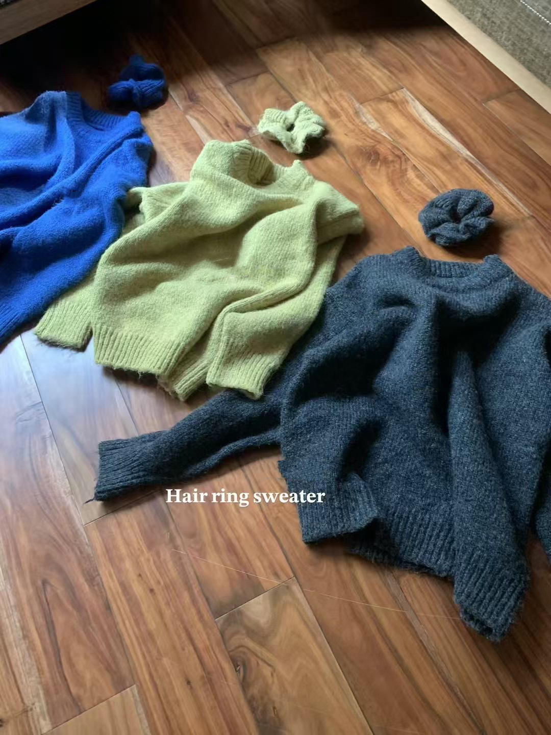 帶髮圈三色毛衣13