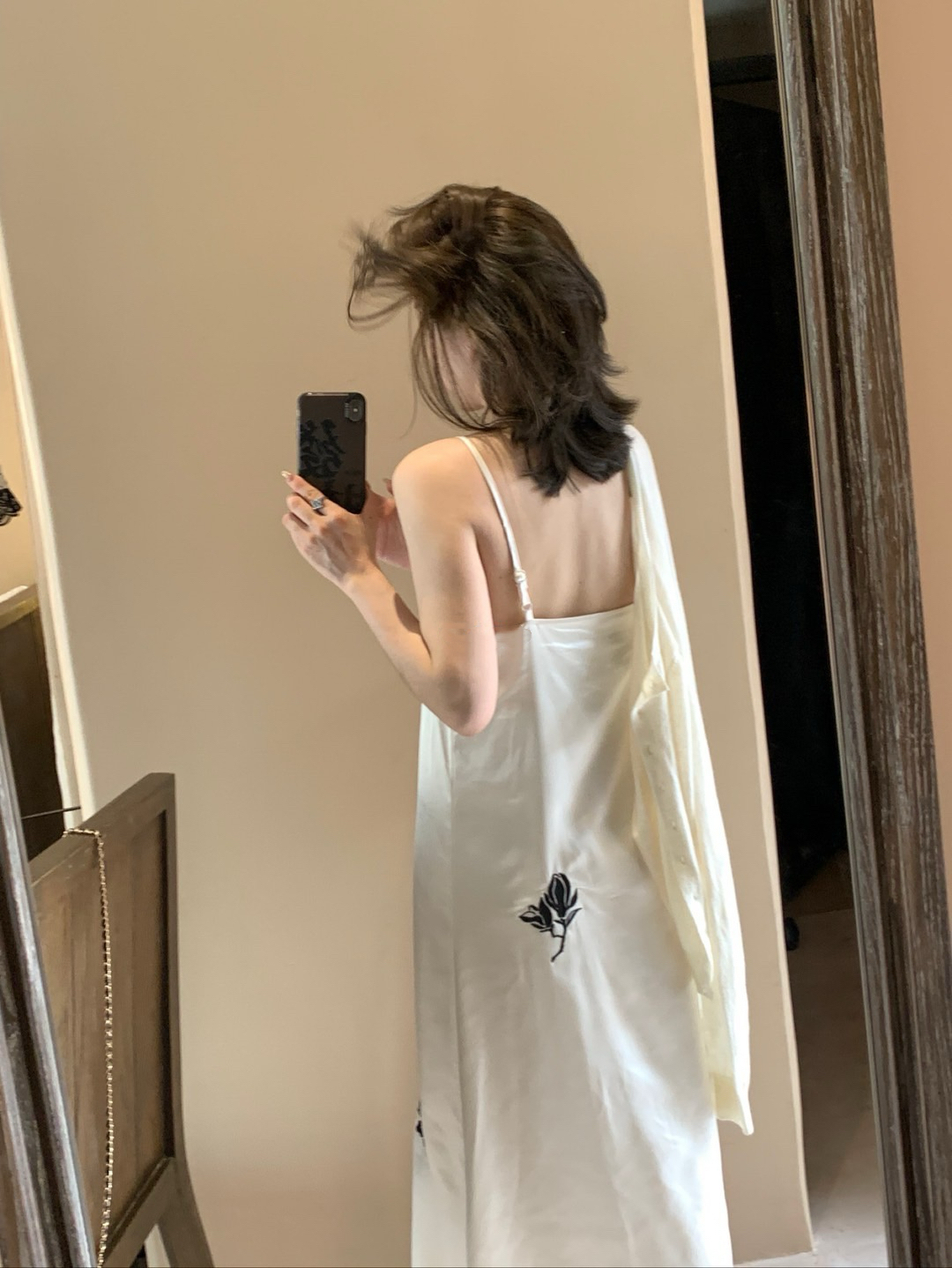 光感吊帶連衣裙10