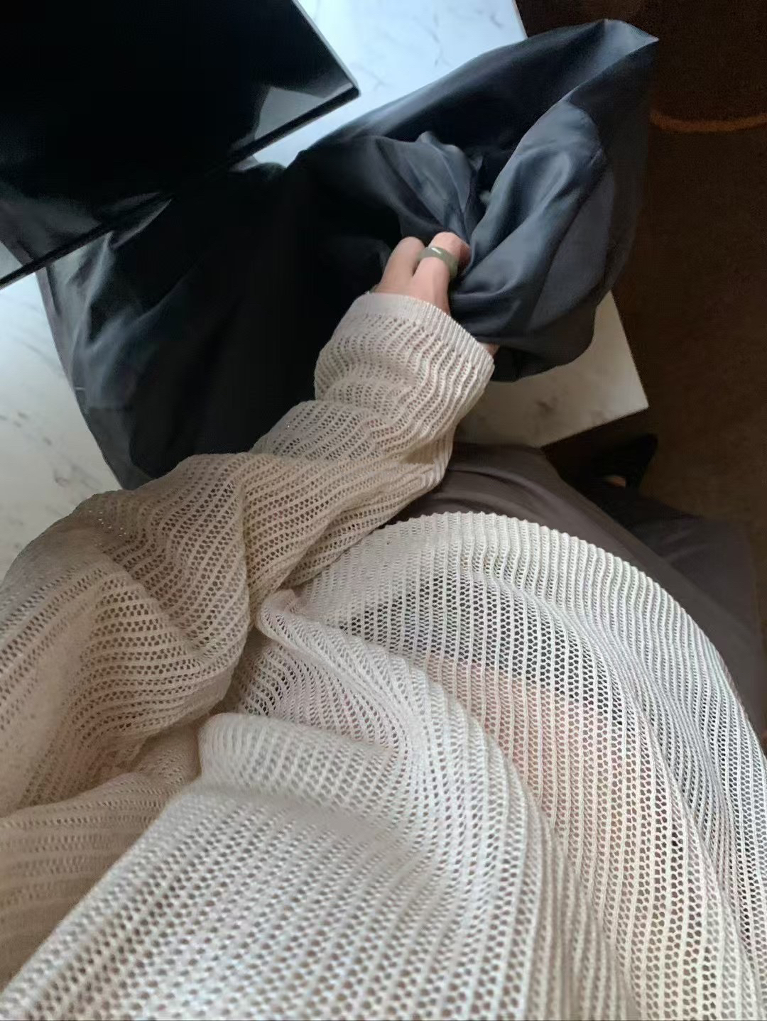 韓代鏤空上衣16