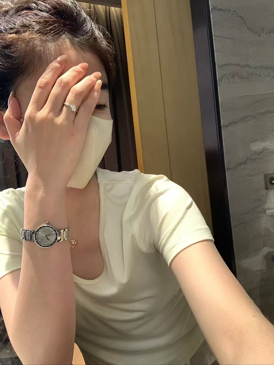 天絲高品料V領紙片tee8