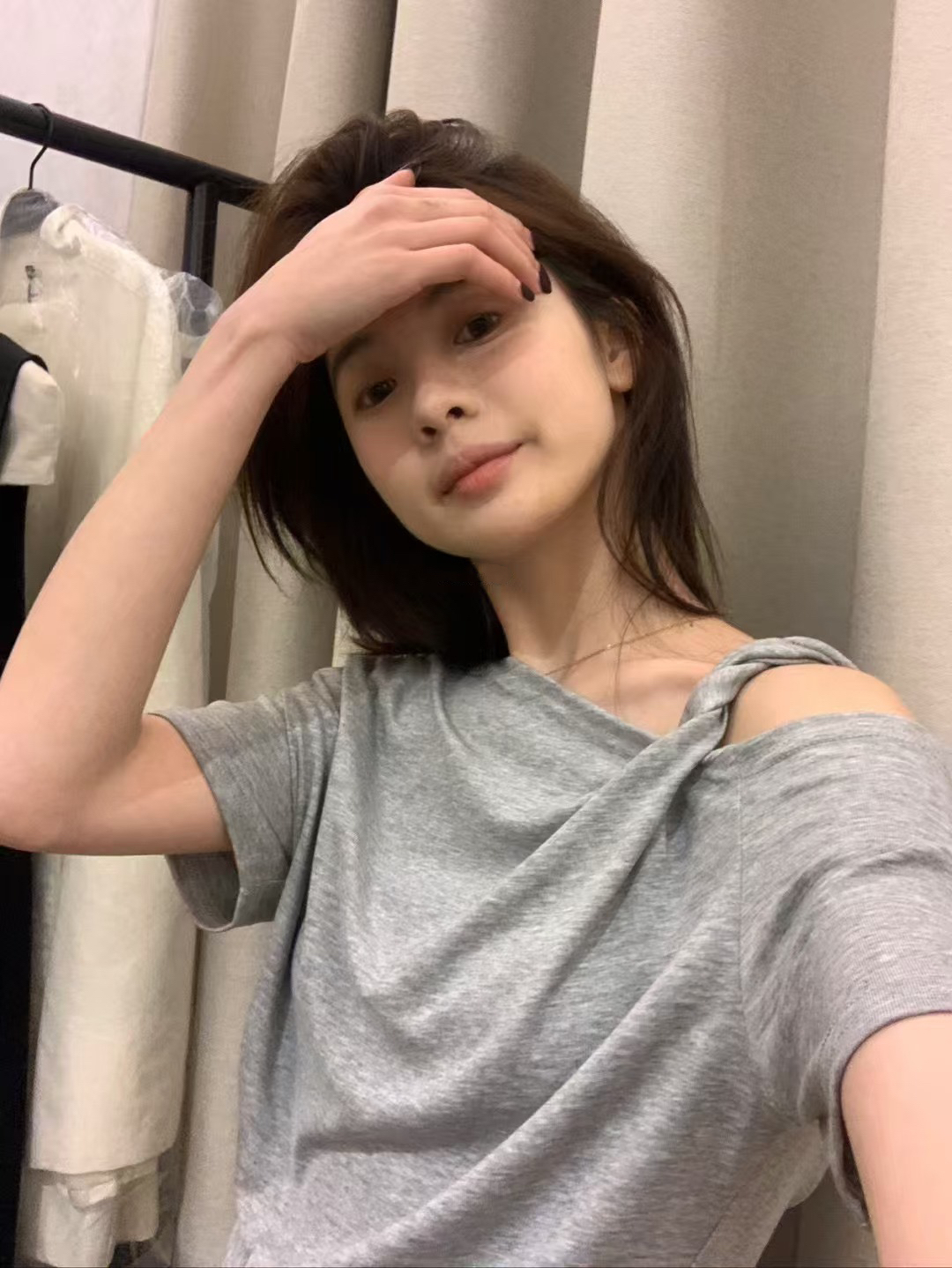 設計感超強吊肩t11