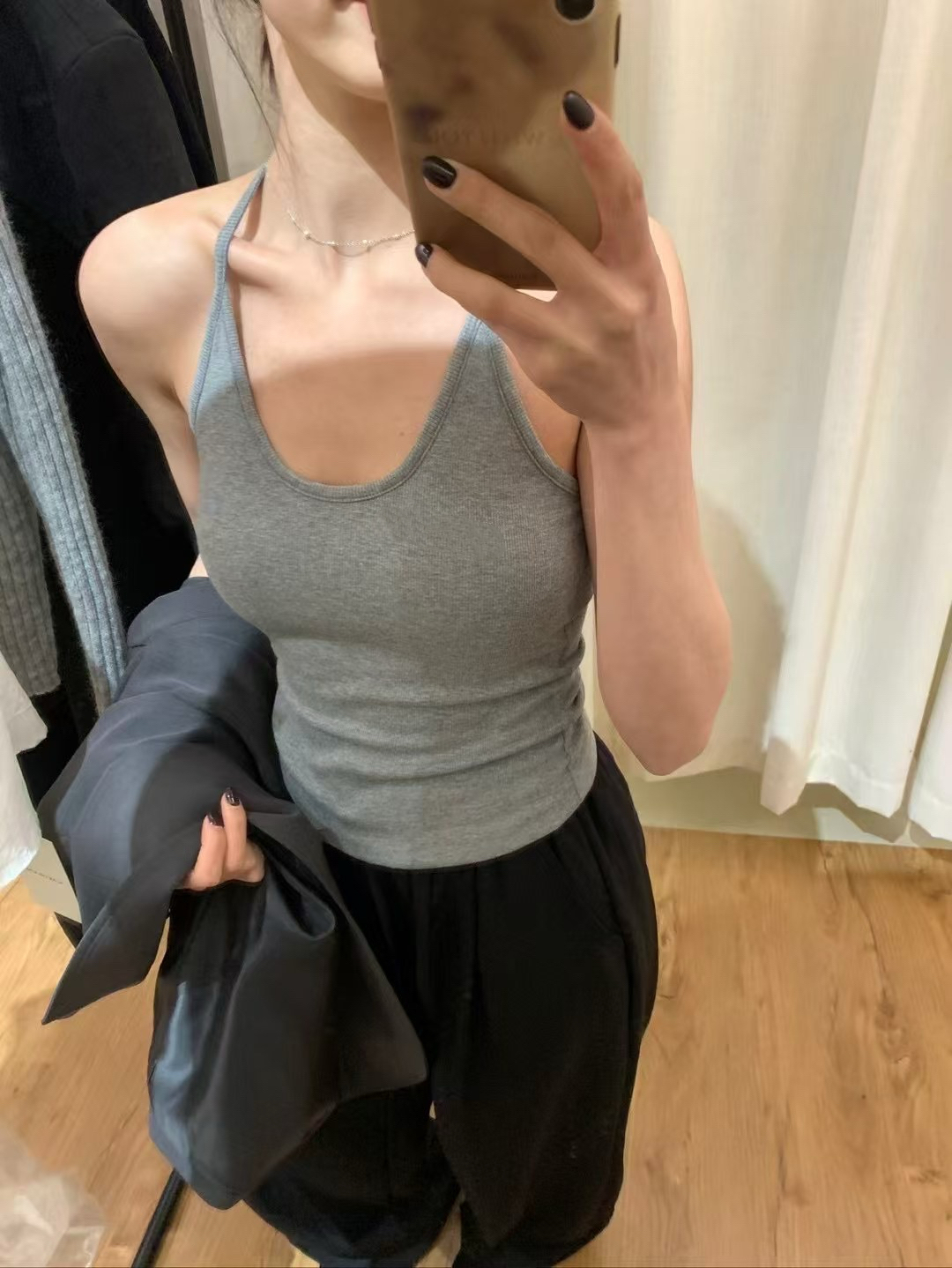 衝量款正肩U領吊帶（四個色）3