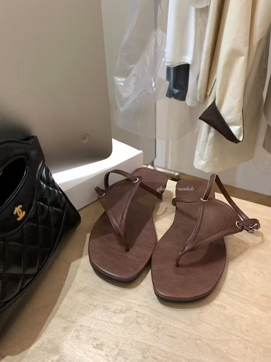 三角夾趾羅馬涼鞋 |  #5