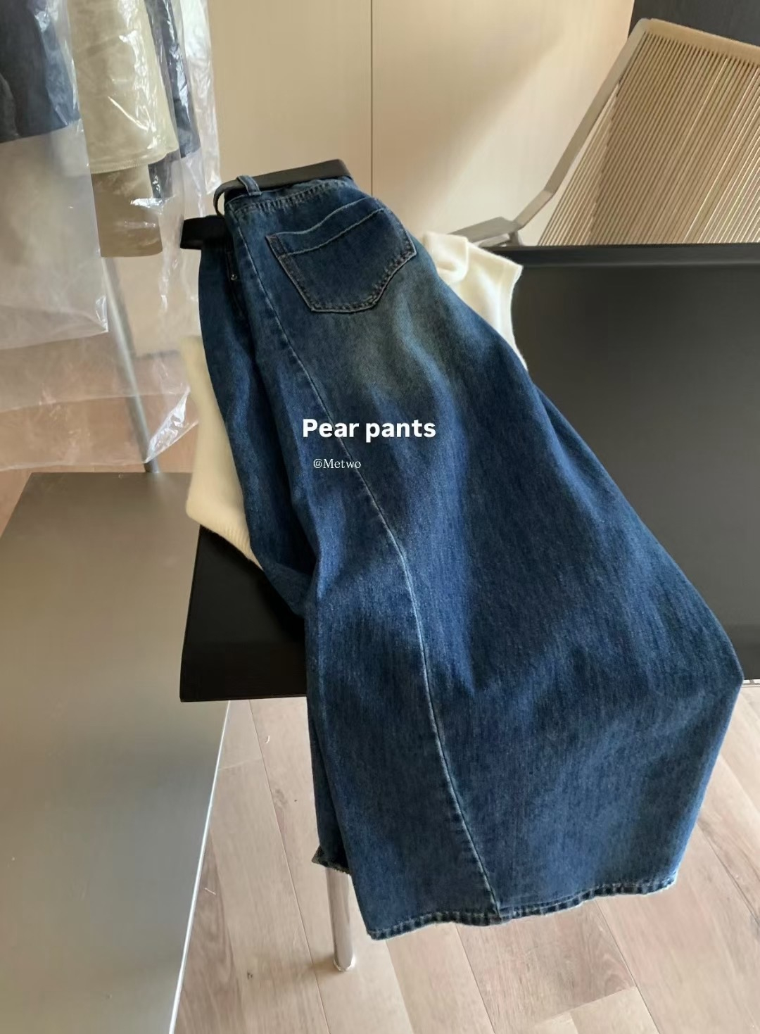 藍闊腿牛仔褲（配腰帶）4