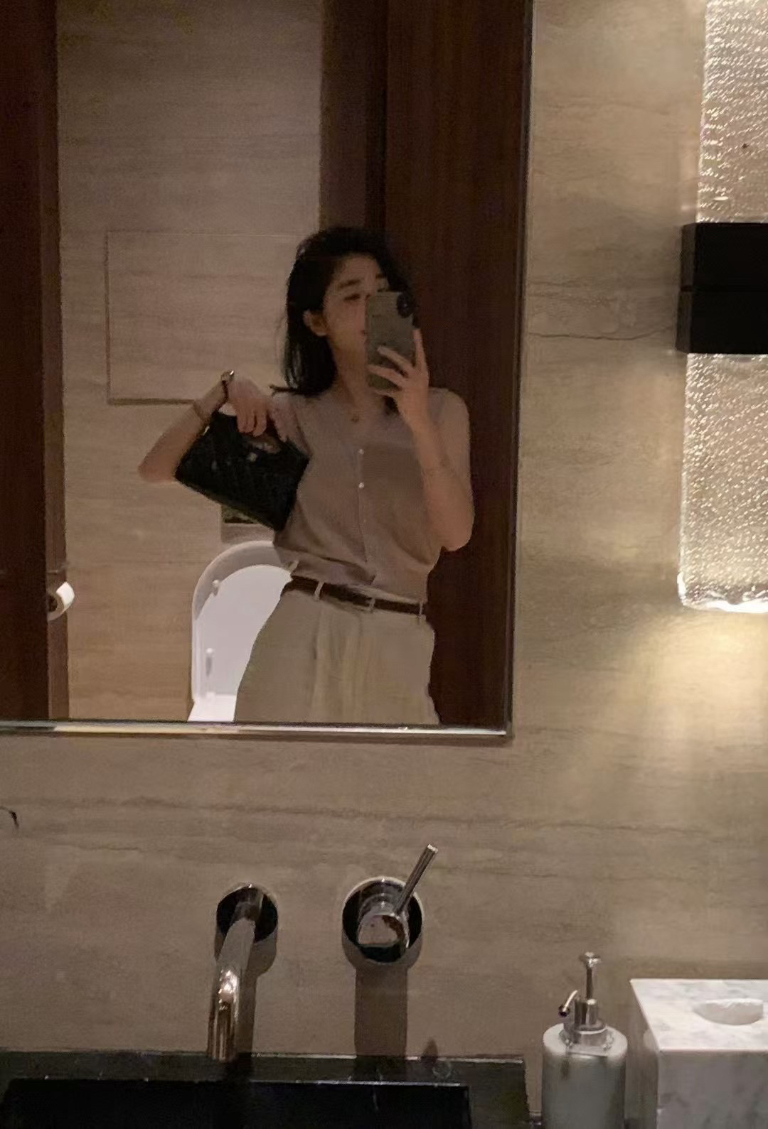 極簡才是穿搭的盡頭粉衫4