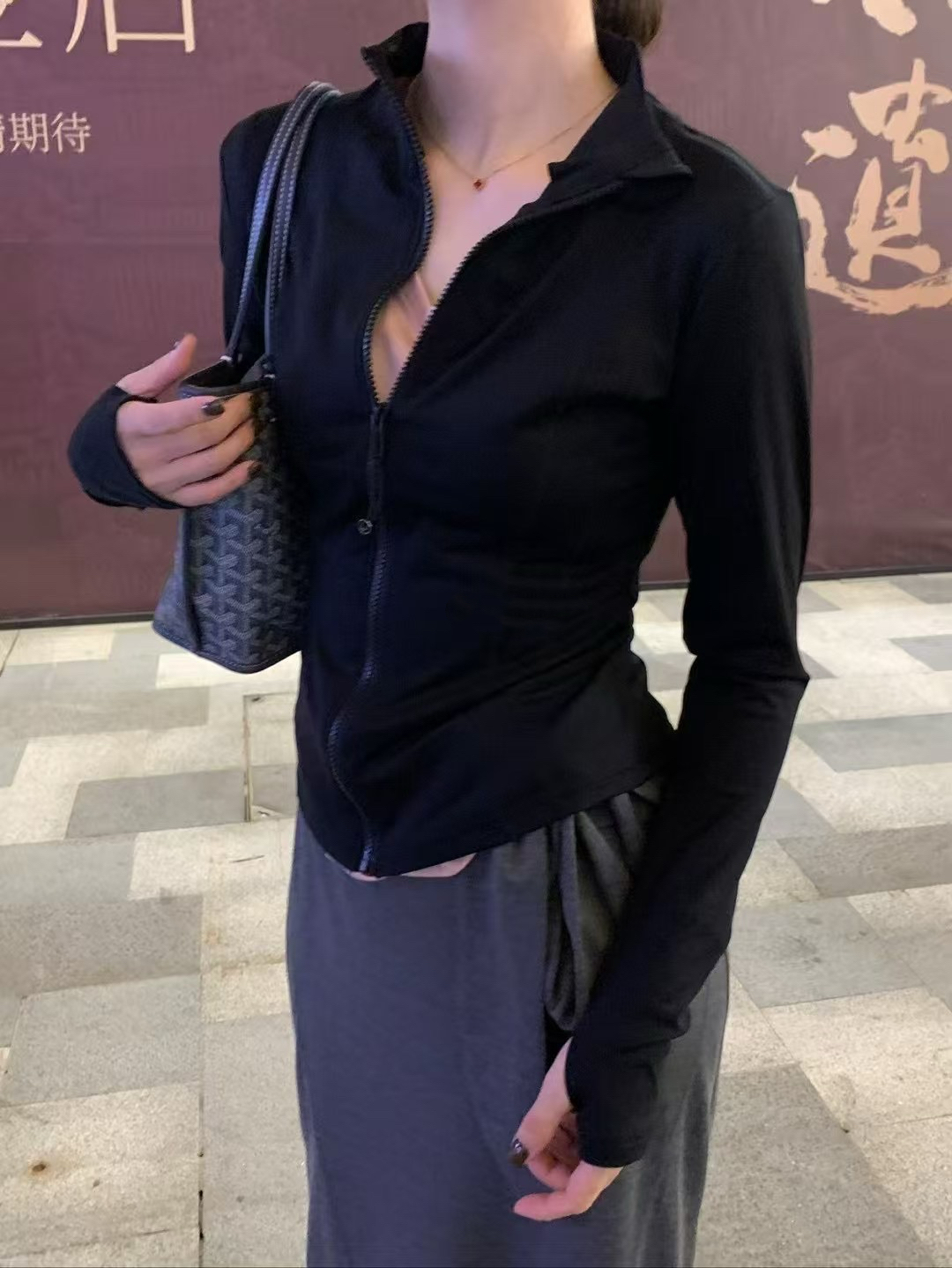 人手一件防曬外套23