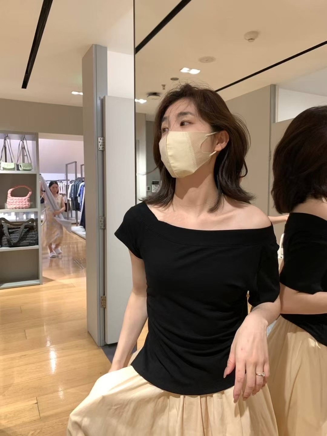 4色！兩穿法tee4