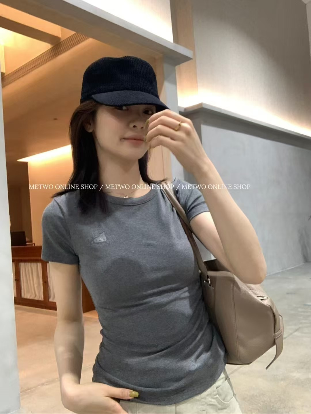 kitty網紗刺繡tee10