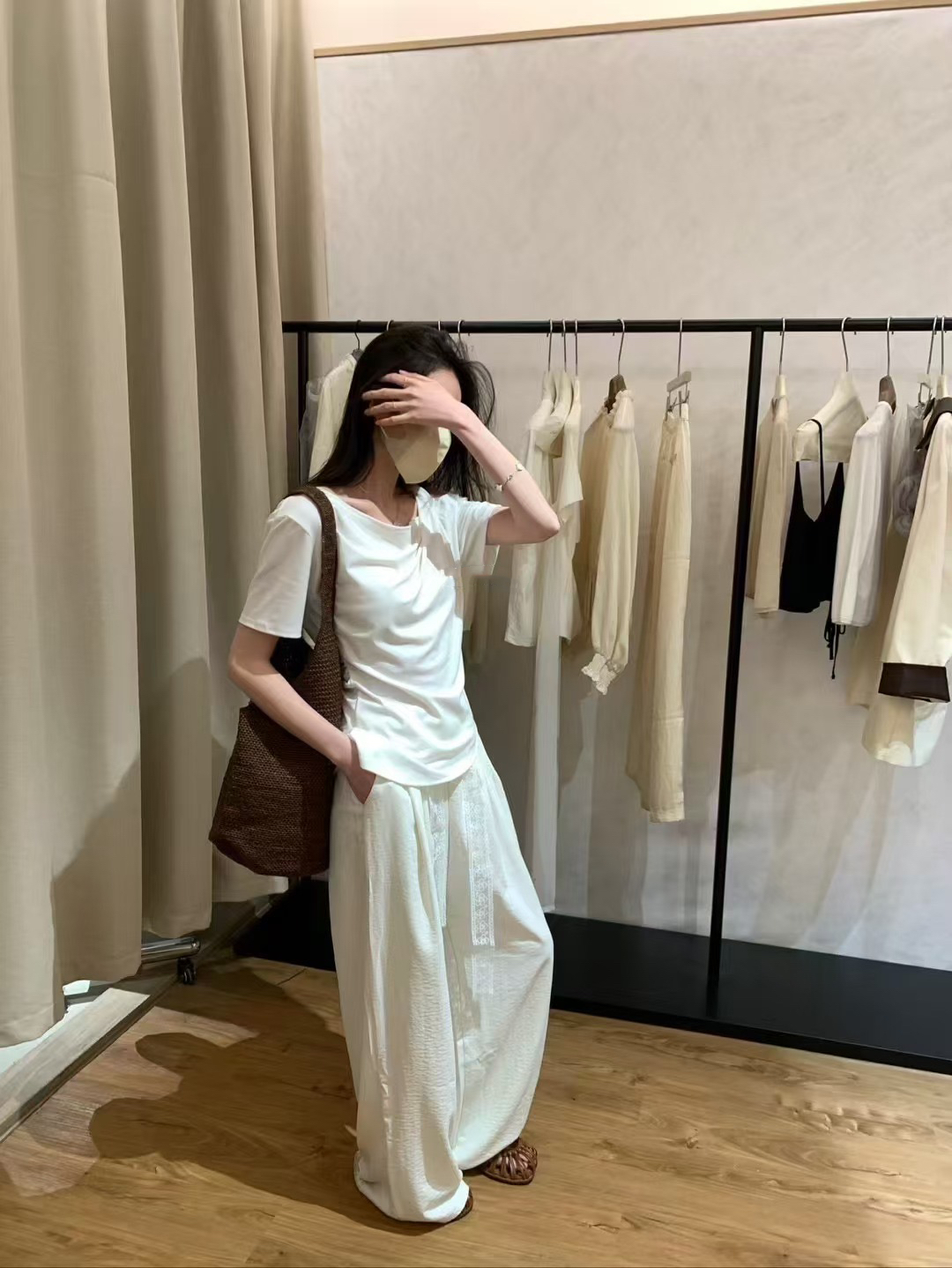 設計感超強吊肩t14