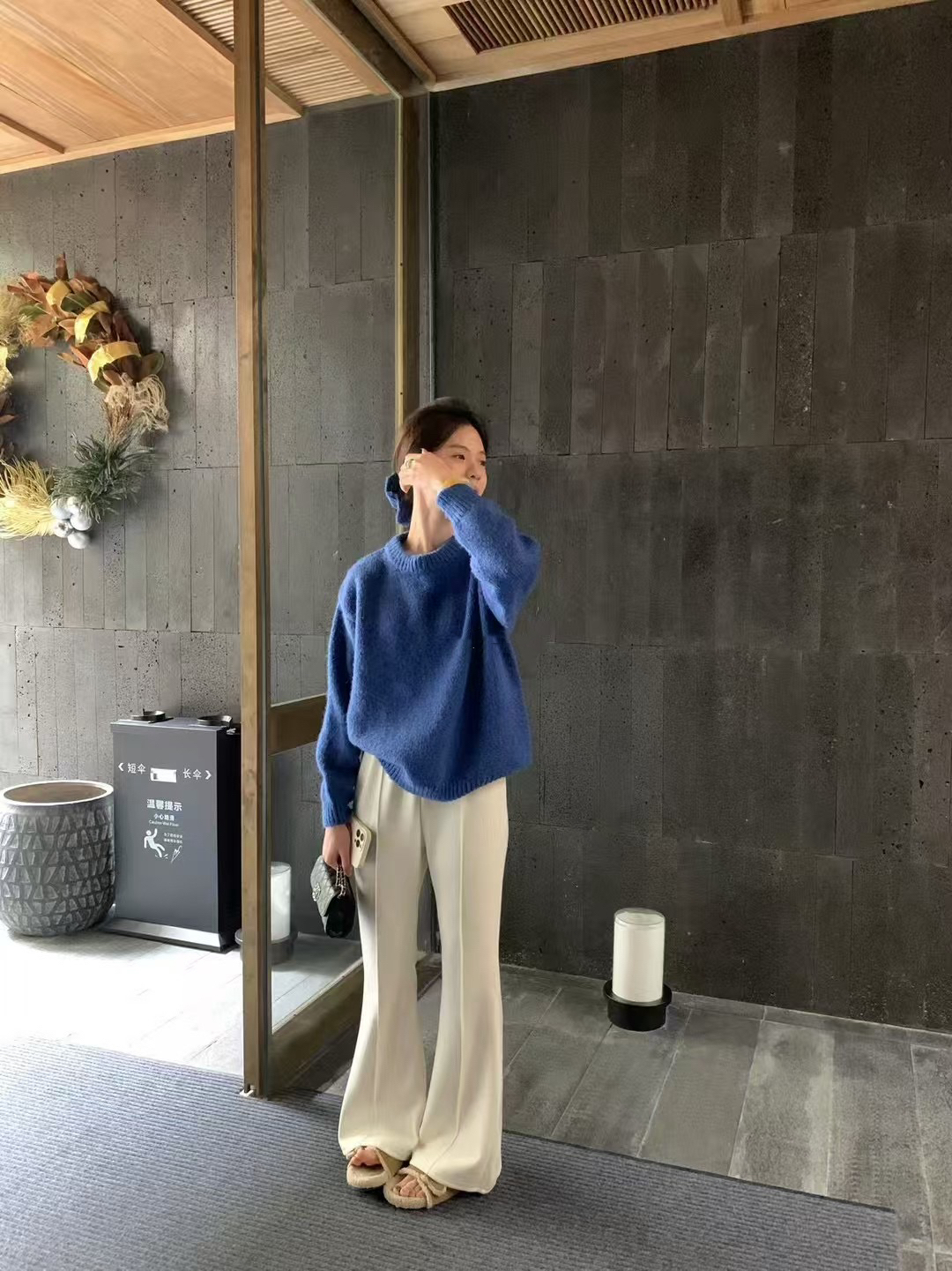 帶髮圈三色毛衣10