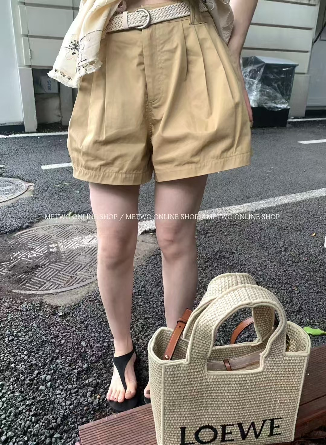 高貨卡其短褲（配腰帶）10