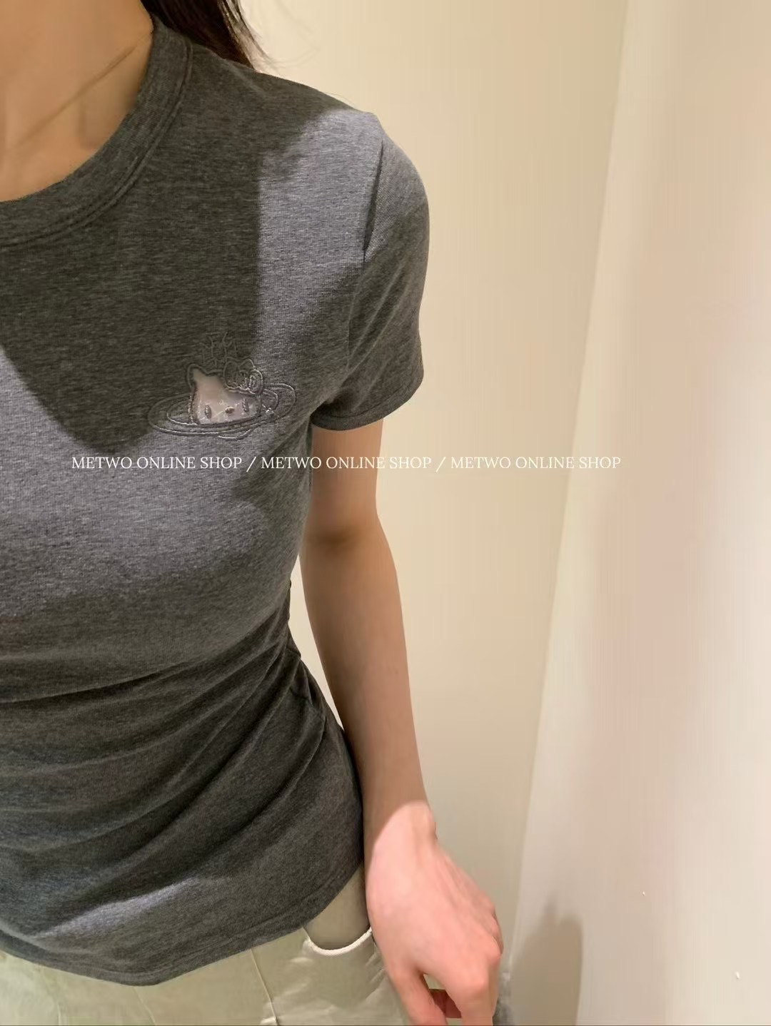 kitty網紗刺繡tee12