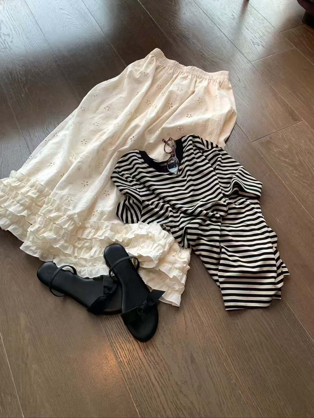 天絲條紋黑tee10