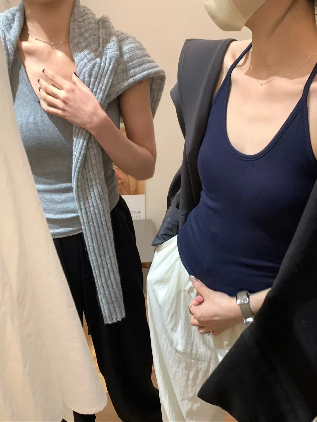 衝量款正肩U領吊帶（四個色）1