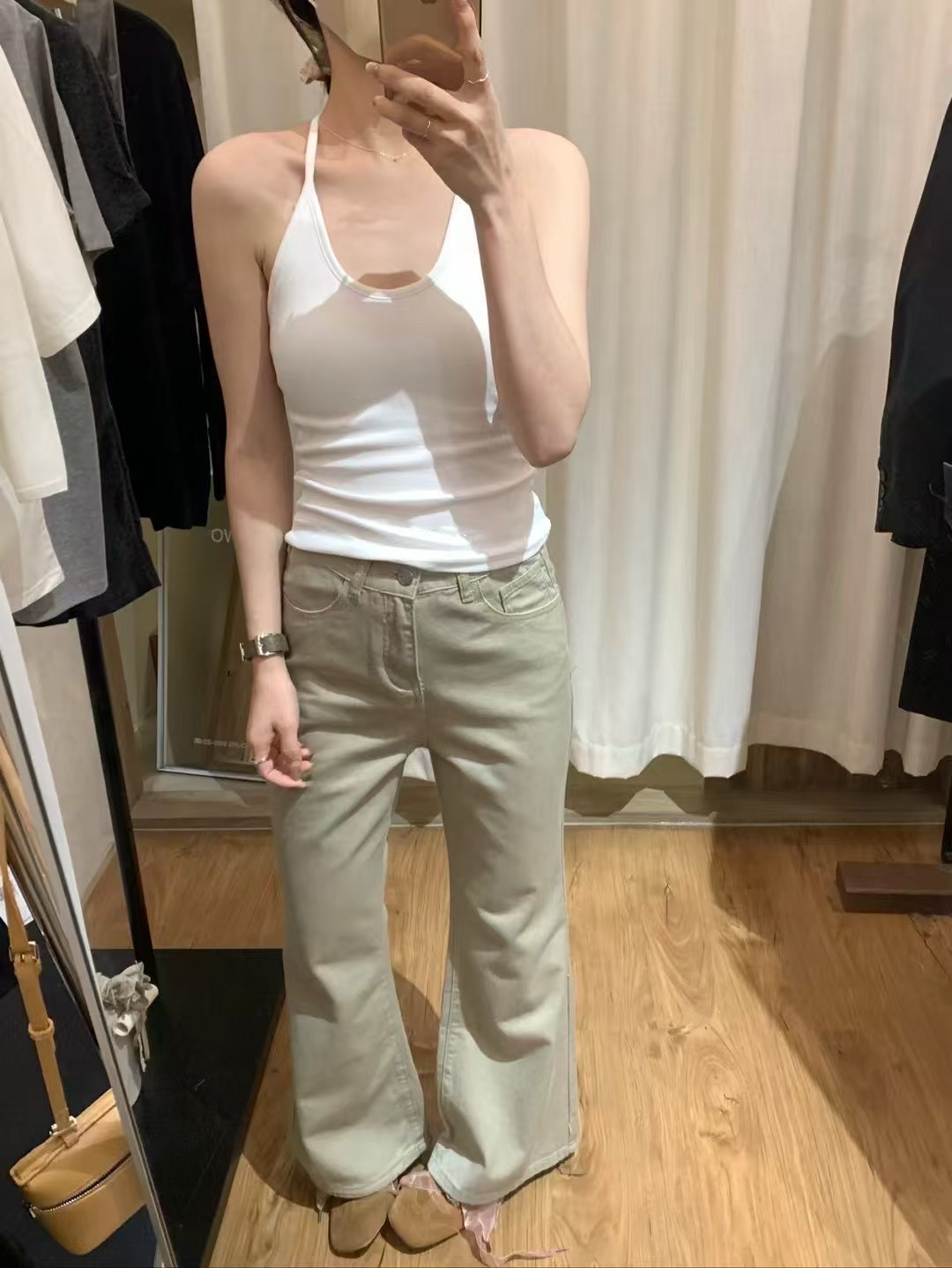 衝量款正肩U領吊帶（四個色）18