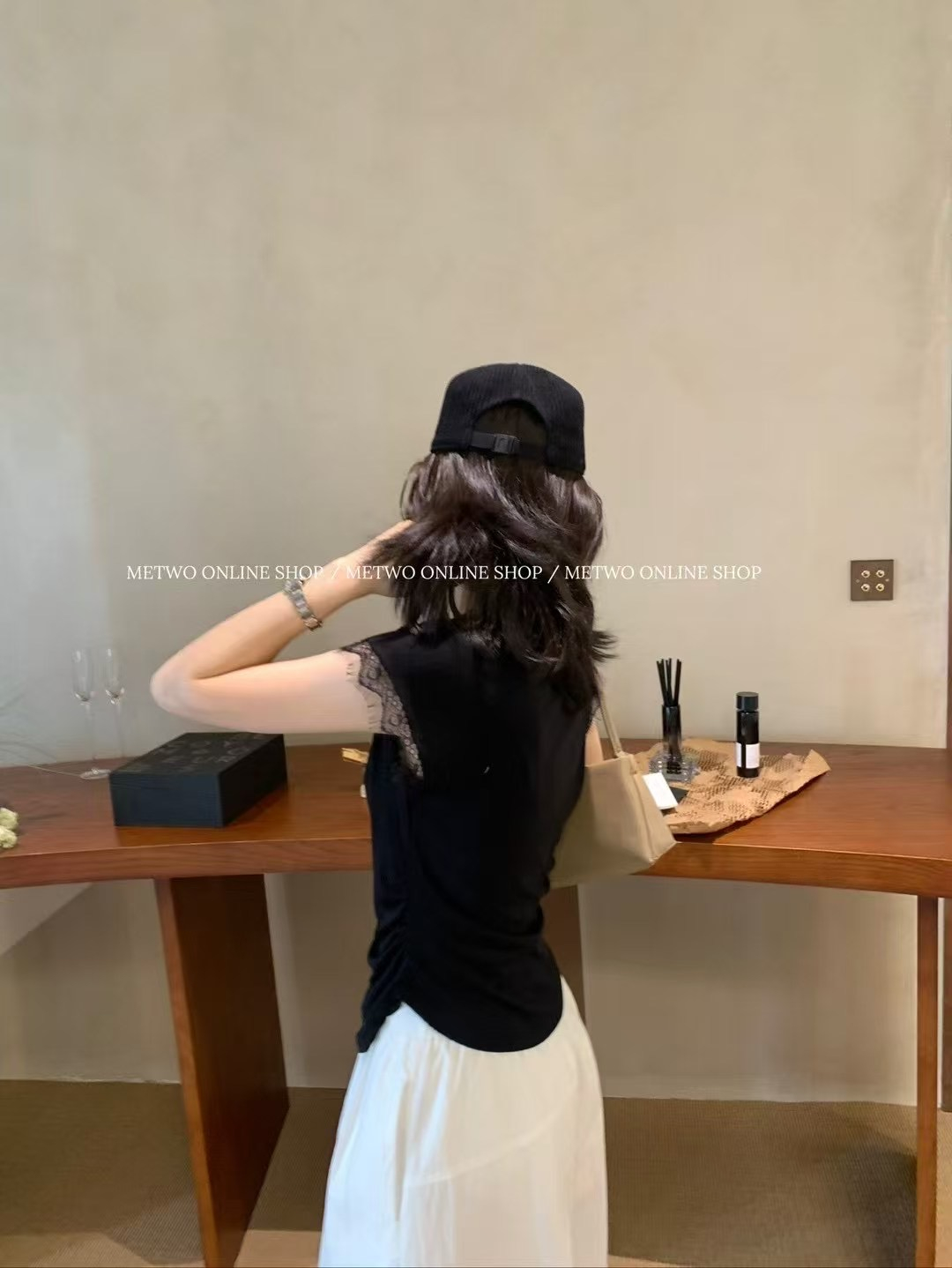 天絲肌底蕾絲上衣8