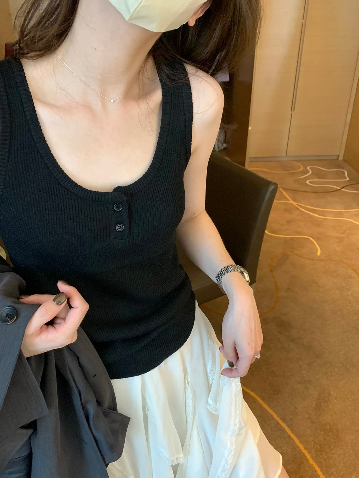 大U鈕扣內搭背心5