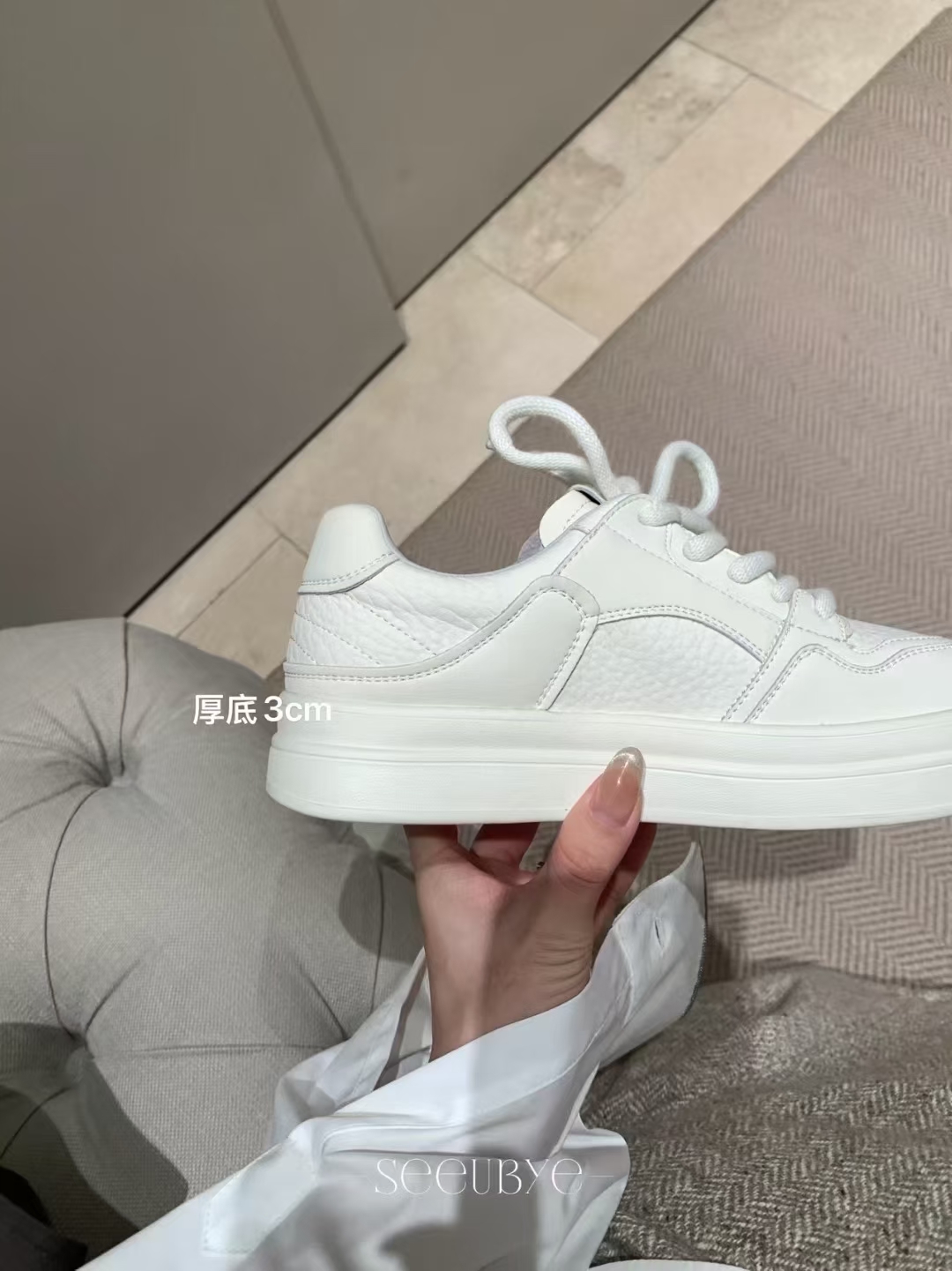 穿了2個月才分享｜高端版二層牛皮小白鞋2