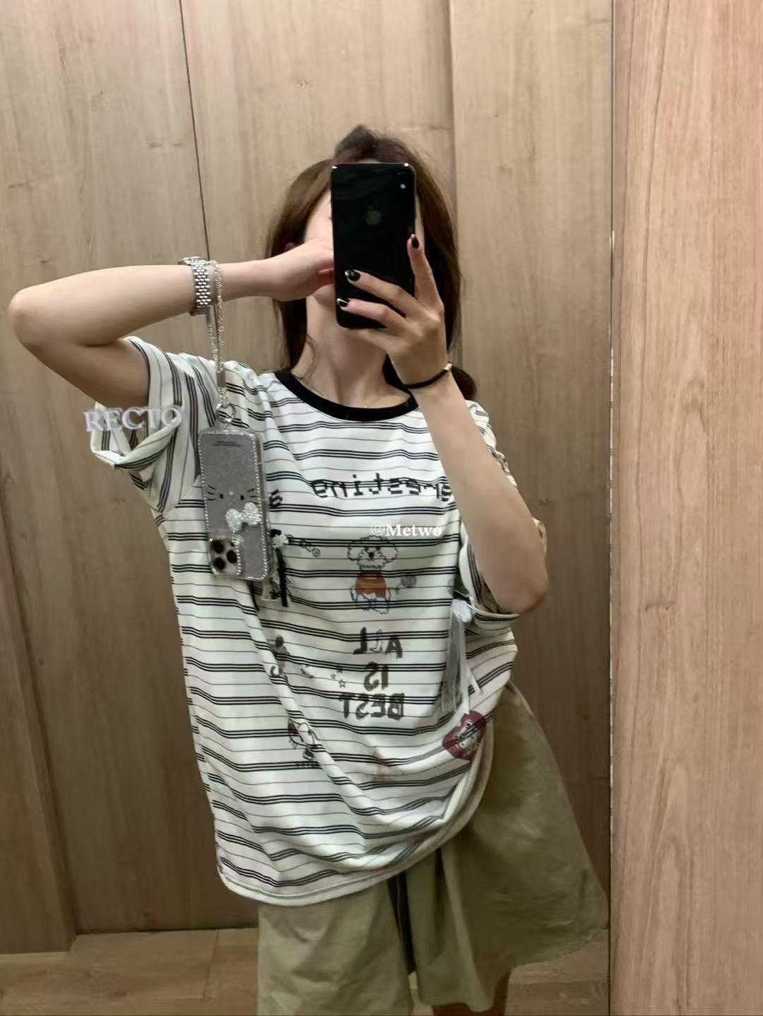 大版塗鴉條紋tee4