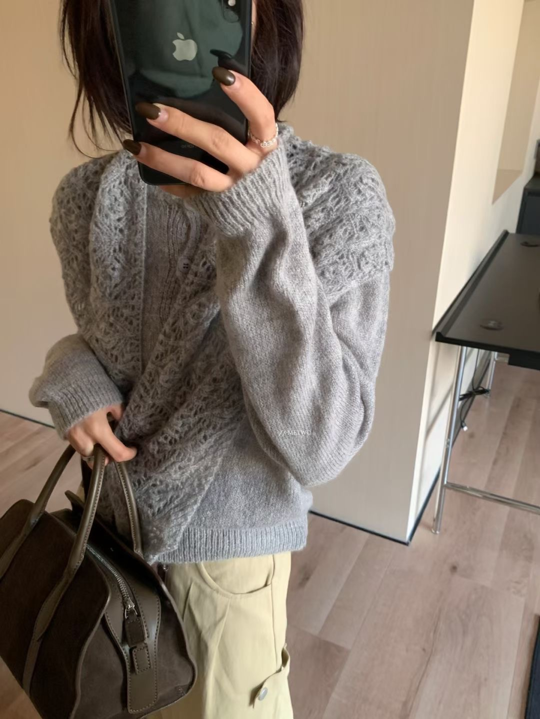開衫毛衣➕圍巾1