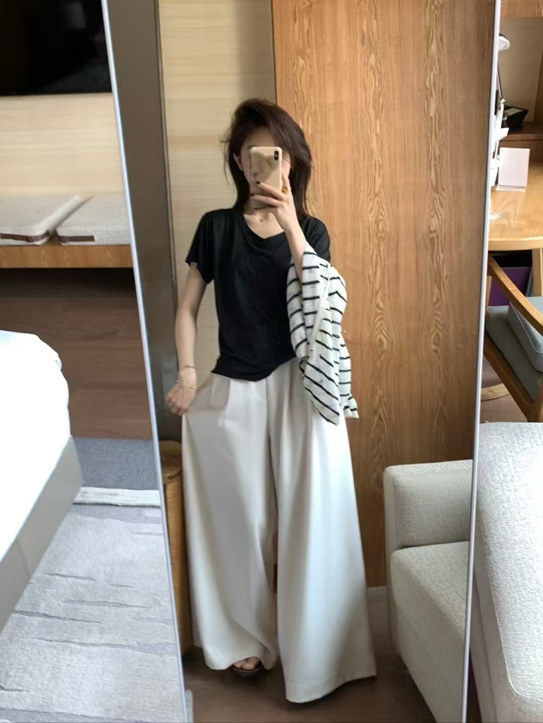 高級料！4色珠光tee8