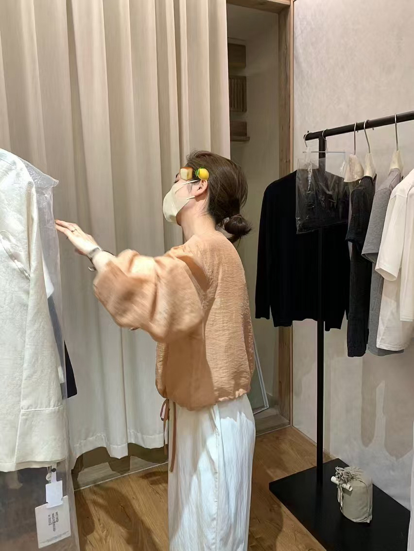 天絲抽繩橘上衣9