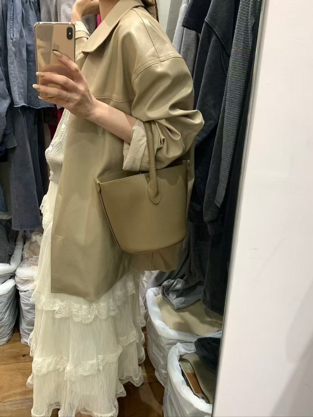 中長款遮肉皮衣9