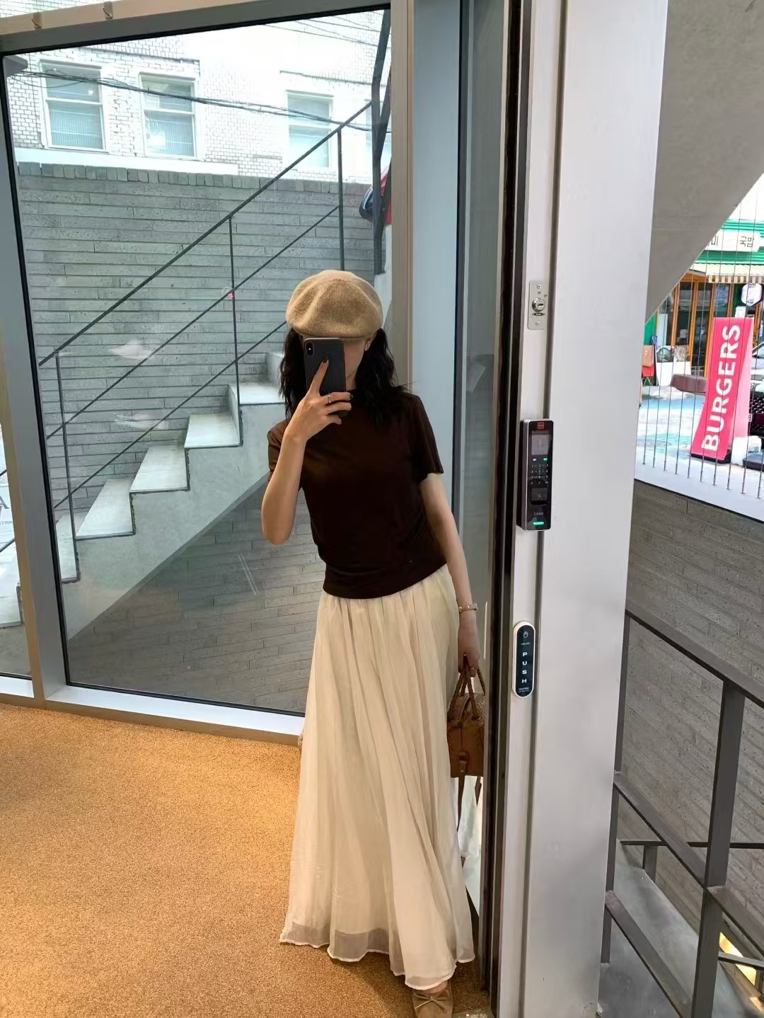 微高領氣質上衣12