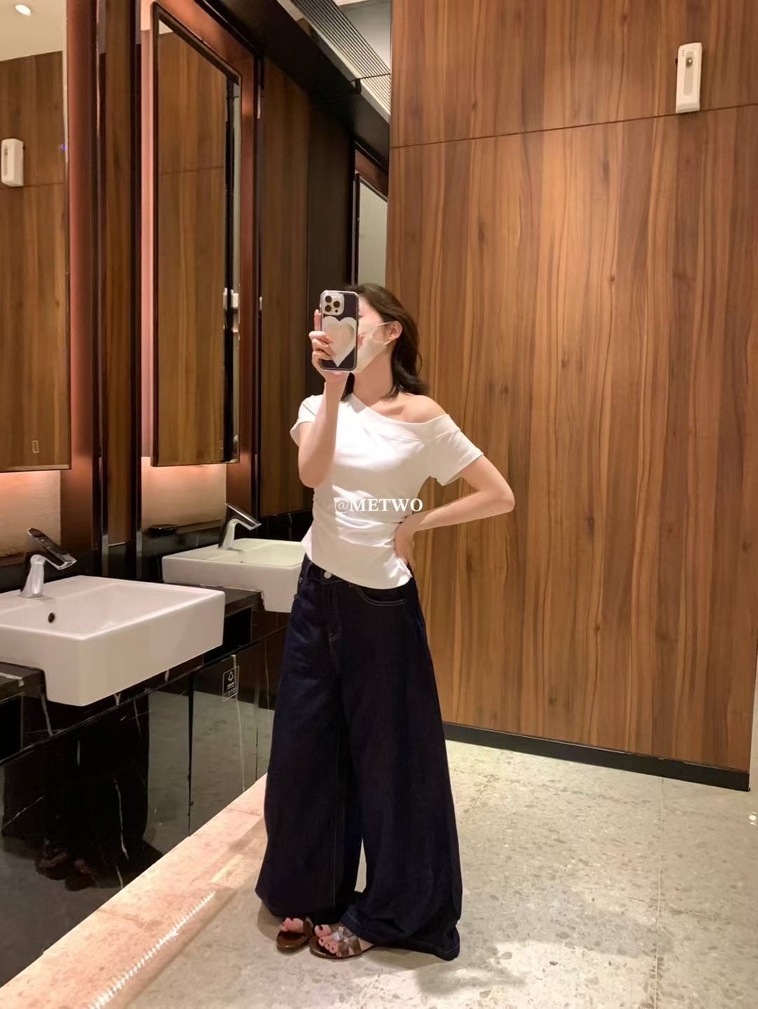 4色！兩穿法tee8