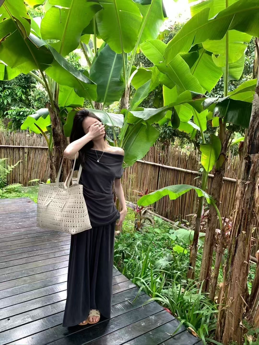 蕩領冰絲套裝11