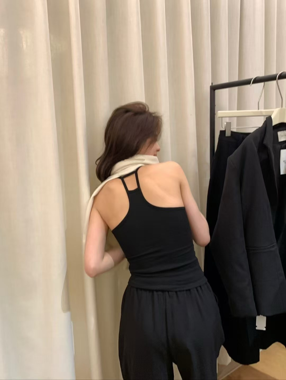 衝量款正肩U領吊帶（四個色）14