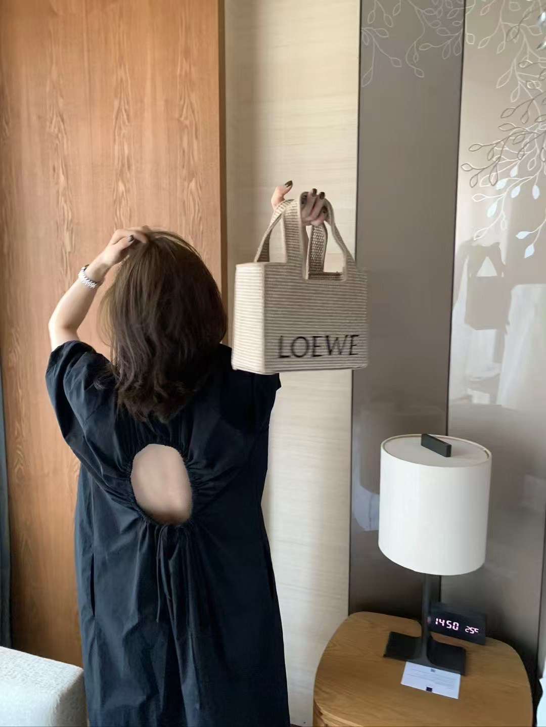 韓代露背連衣裙13