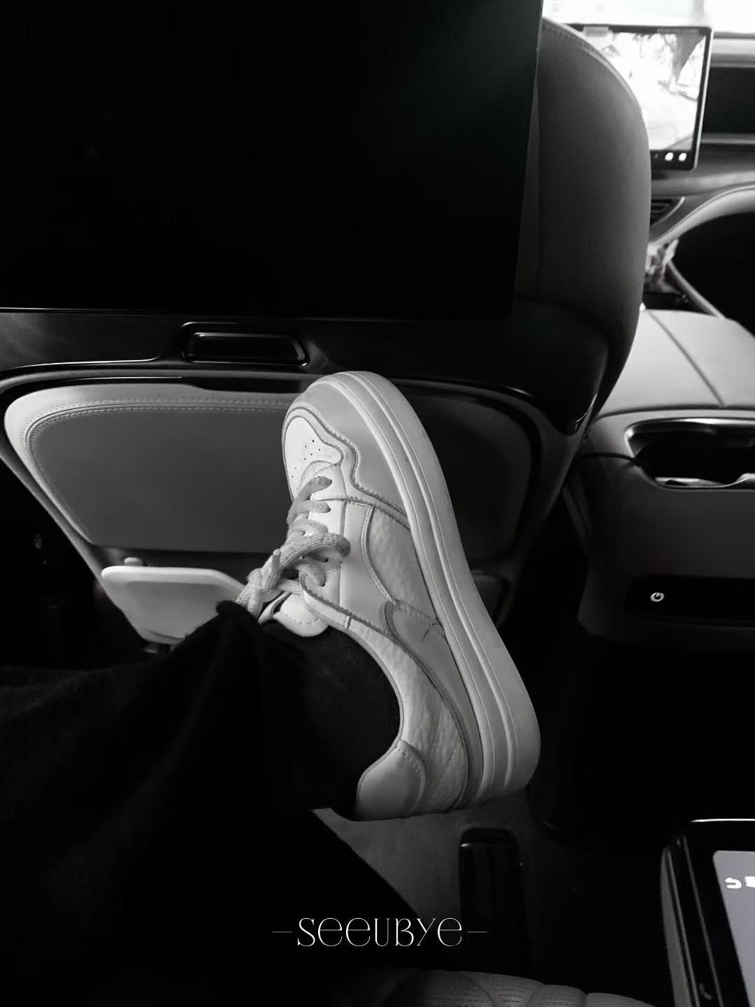 穿了2個月才分享｜高端版二層牛皮小白鞋3