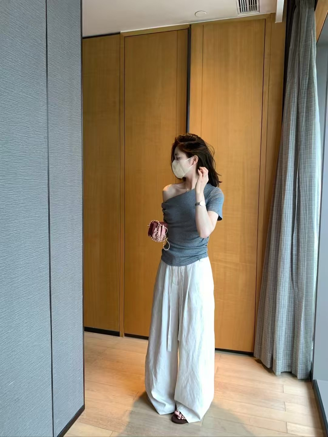 瘋狂自留款單袖拉肩t16