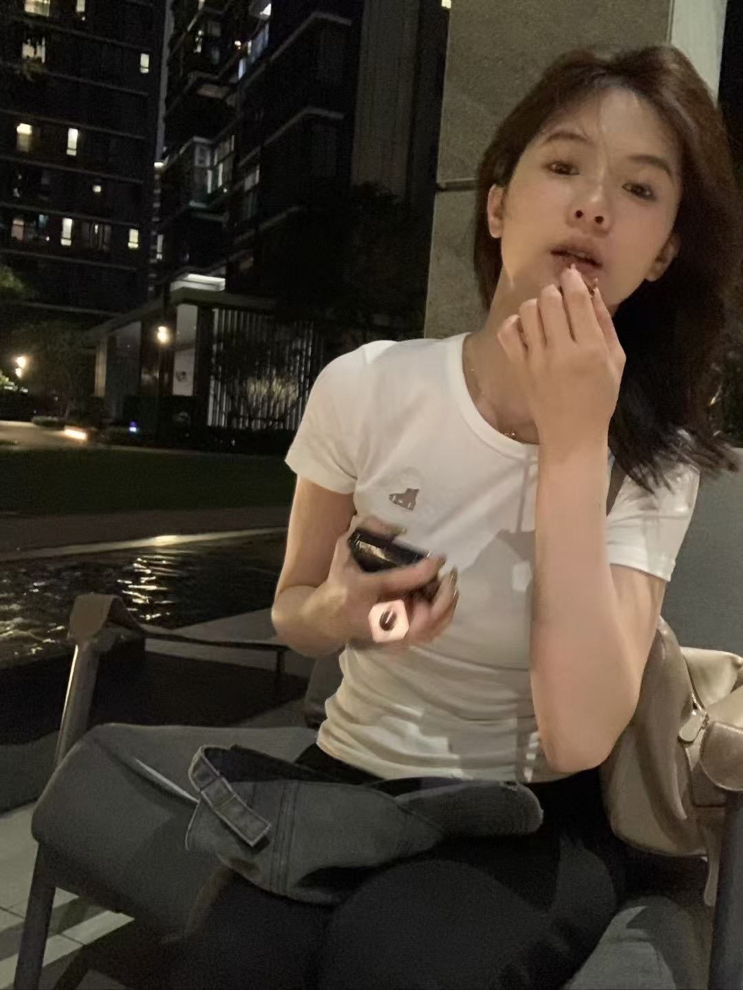 kitty網紗刺繡tee15