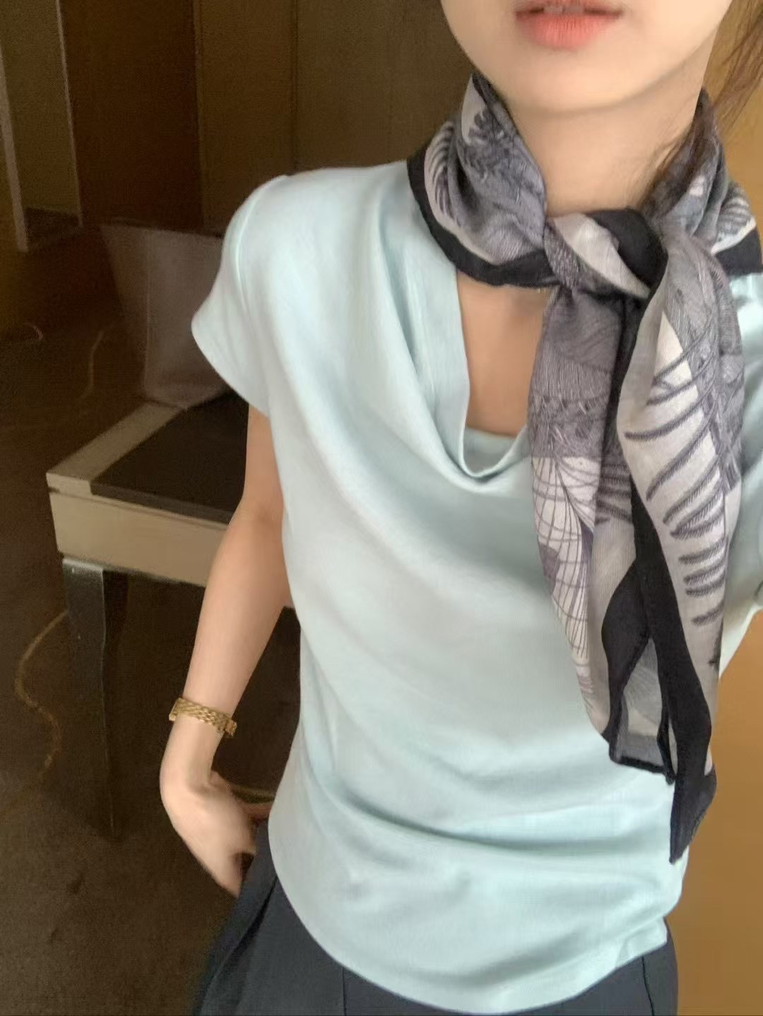 蕩領氣質6色上衣3