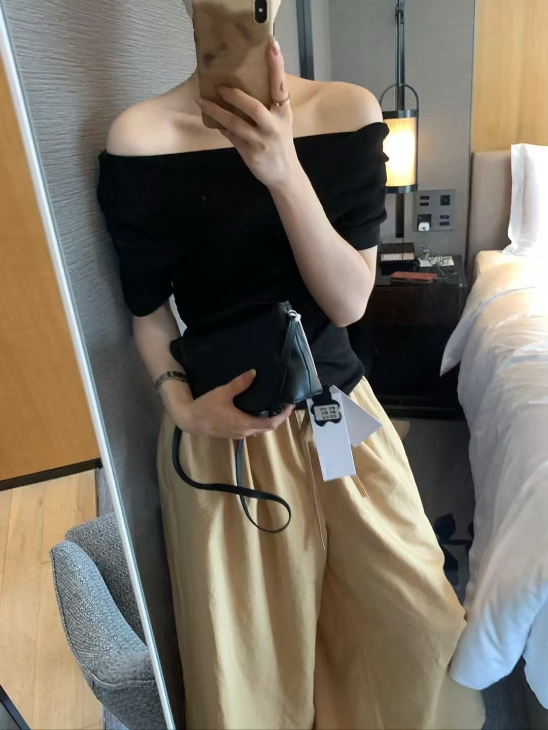 瘋狂自留款單袖拉肩t19