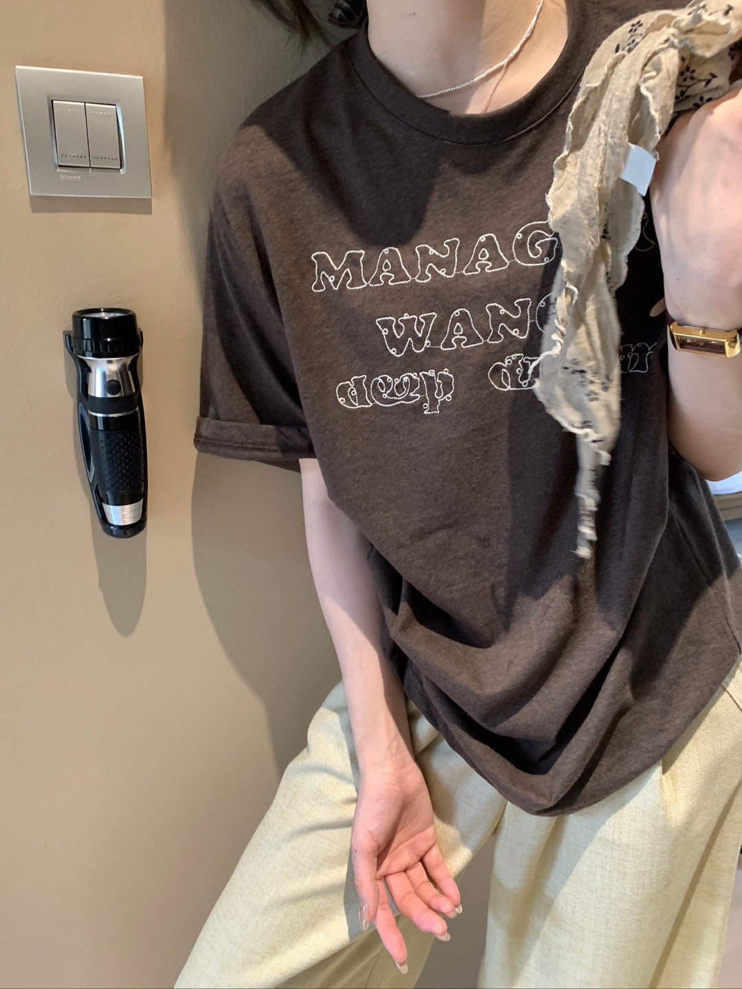 料子小貴！4D工藝大版tee14