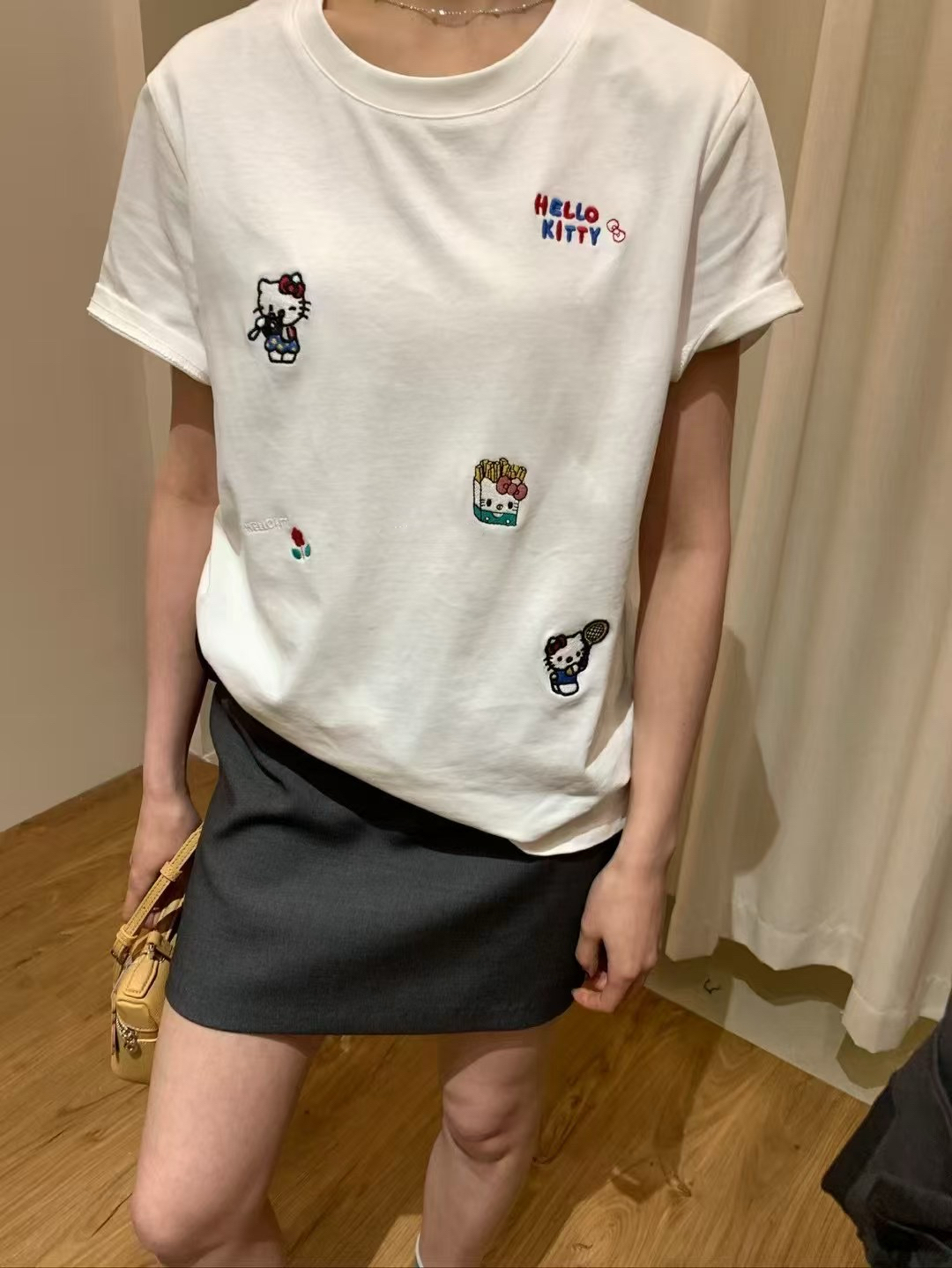 Hello kitty純棉tee2