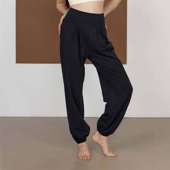 【熱銷補貨】Dhyani 舒悅瑜珈束腳寬褲 黑色 CON019BLK