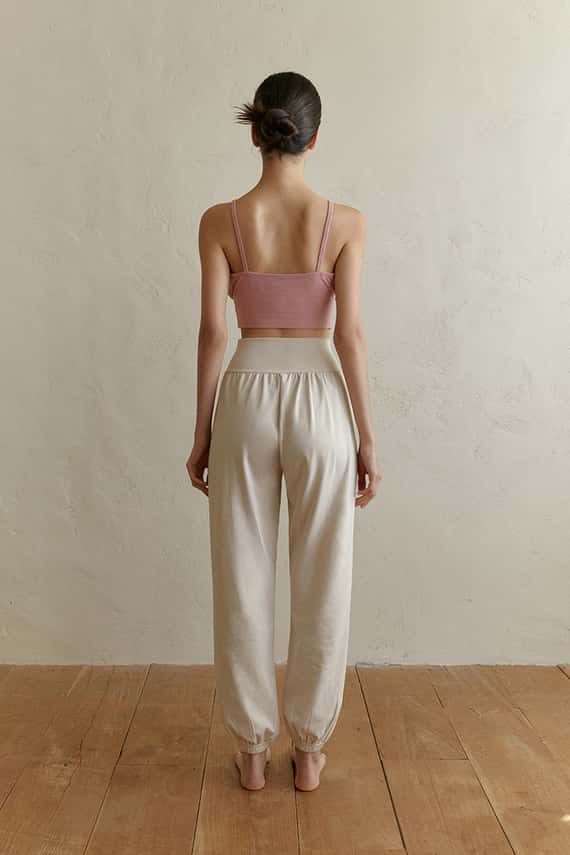 【熱銷補貨】Dhyani 舒悅瑜珈束腳寬褲 奶茶色 CON019BEG