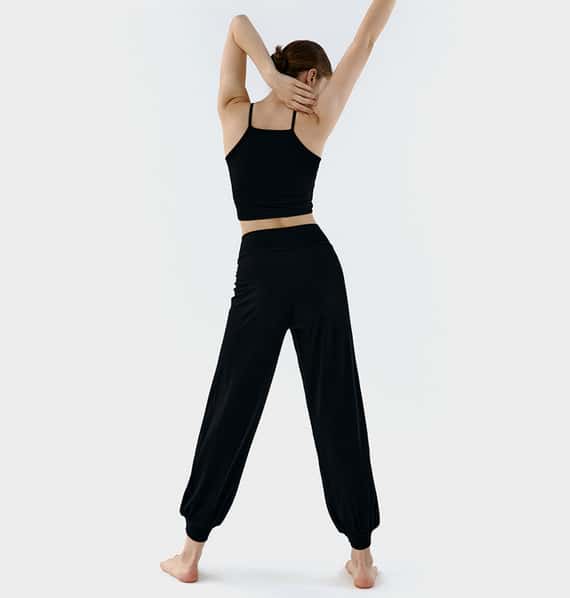 Conchwear 幕斯棉 瑜珈小寬鬆款束腳寬褲 經典黑 CON033BLK