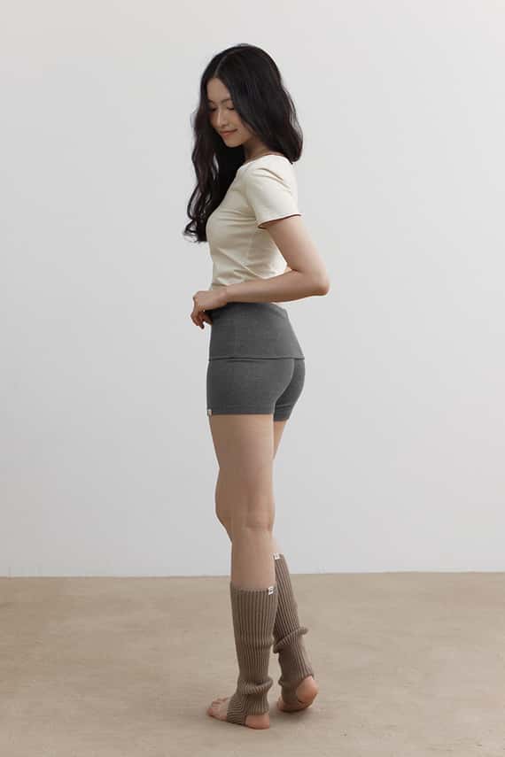 Dhyani 瑜珈超高腰針織短褲 灰色 CON121GRY