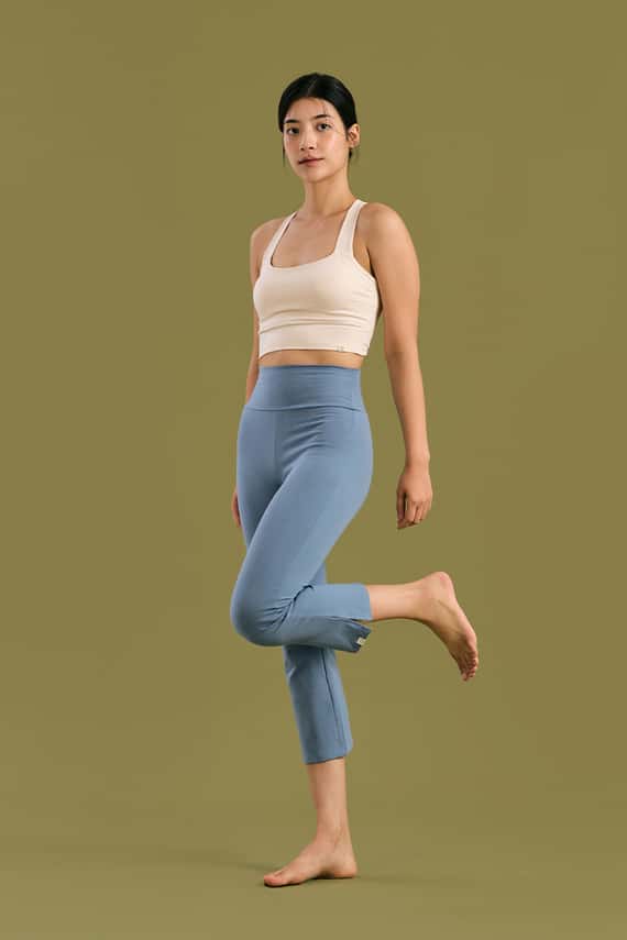 Dhyani 瑜珈直筒八分褲 藍鳥色 CON067BLU