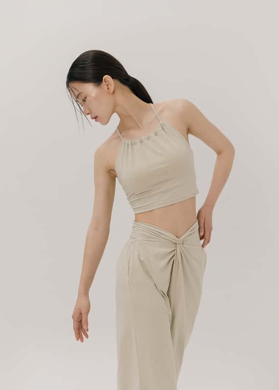 【6色】Sohamsoham 瑜珈抽皺造型胸墊短背心 象牙白 SOH002IVY