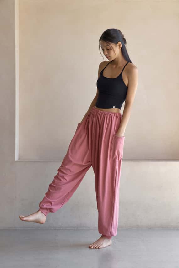 【熱銷補貨】【2色】Dhyani 自由體積束腳寬褲 玫瑰鹽粉 CON083PNK