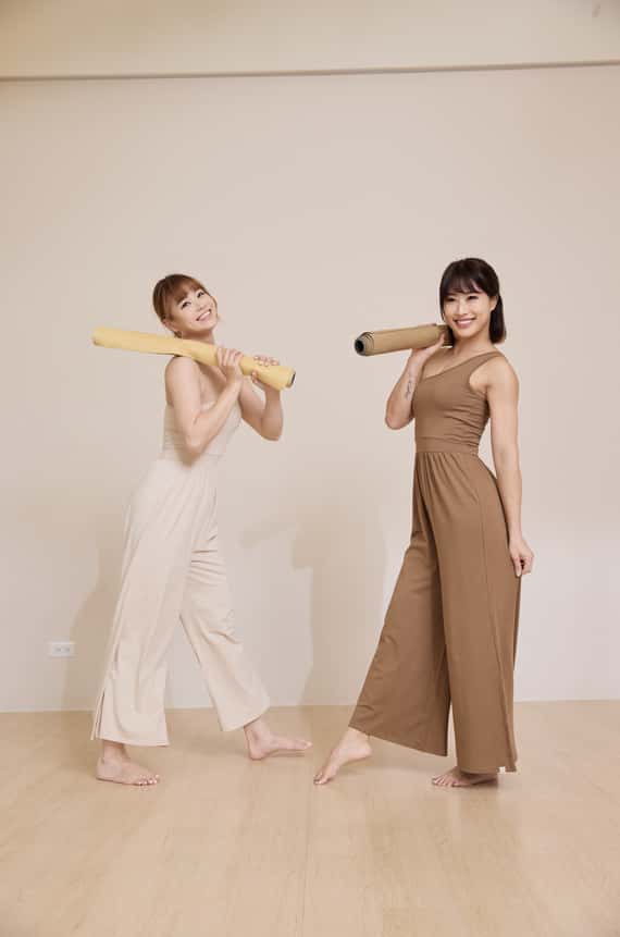 【熱銷補貨】Dhyani 瑜珈單肩胸墊連身喇叭寬褲 咖啡拿鐵 CON056BRN