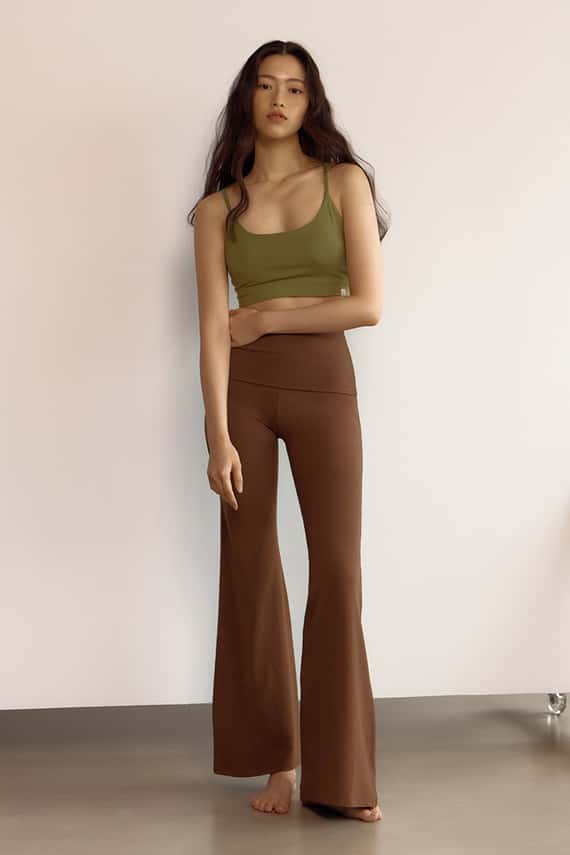 【熱銷補貨】Dhyani 超高腰靴型喇叭褲 棕色 CON092BRN