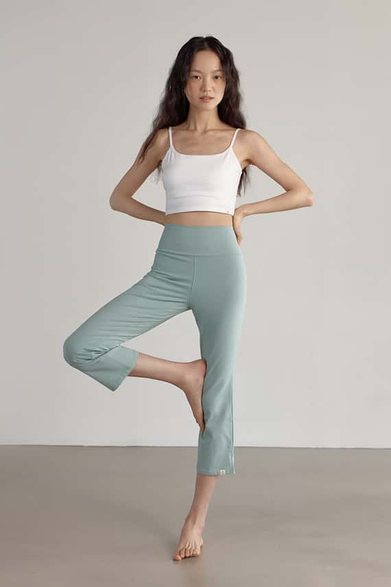 Dhyani 瑜珈直筒八分褲 翡翠綠 CON067GRN