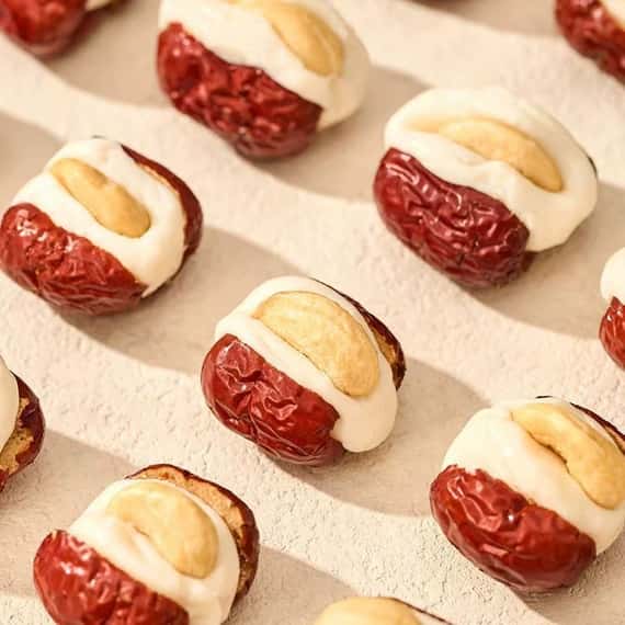 加購優惠限時特賣-新疆腰果泡芙棗抱抱果